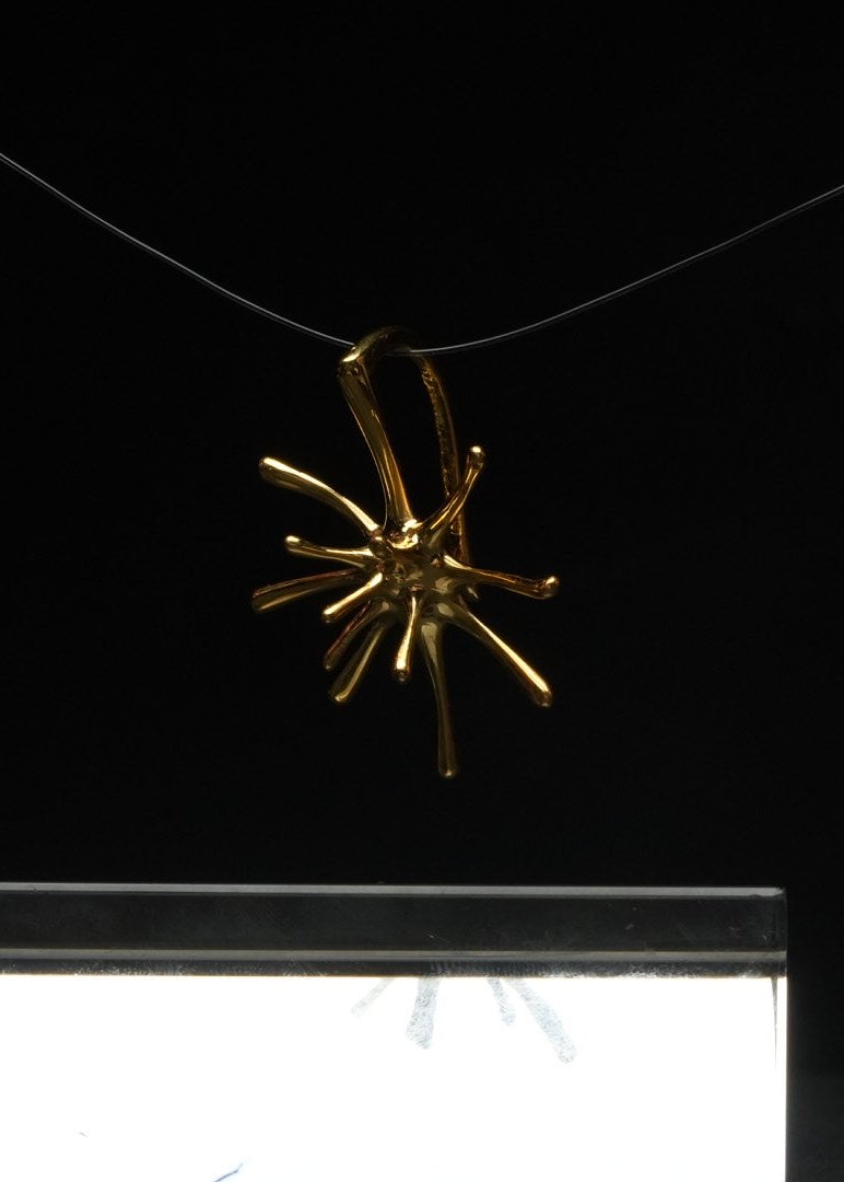 Pendant gold