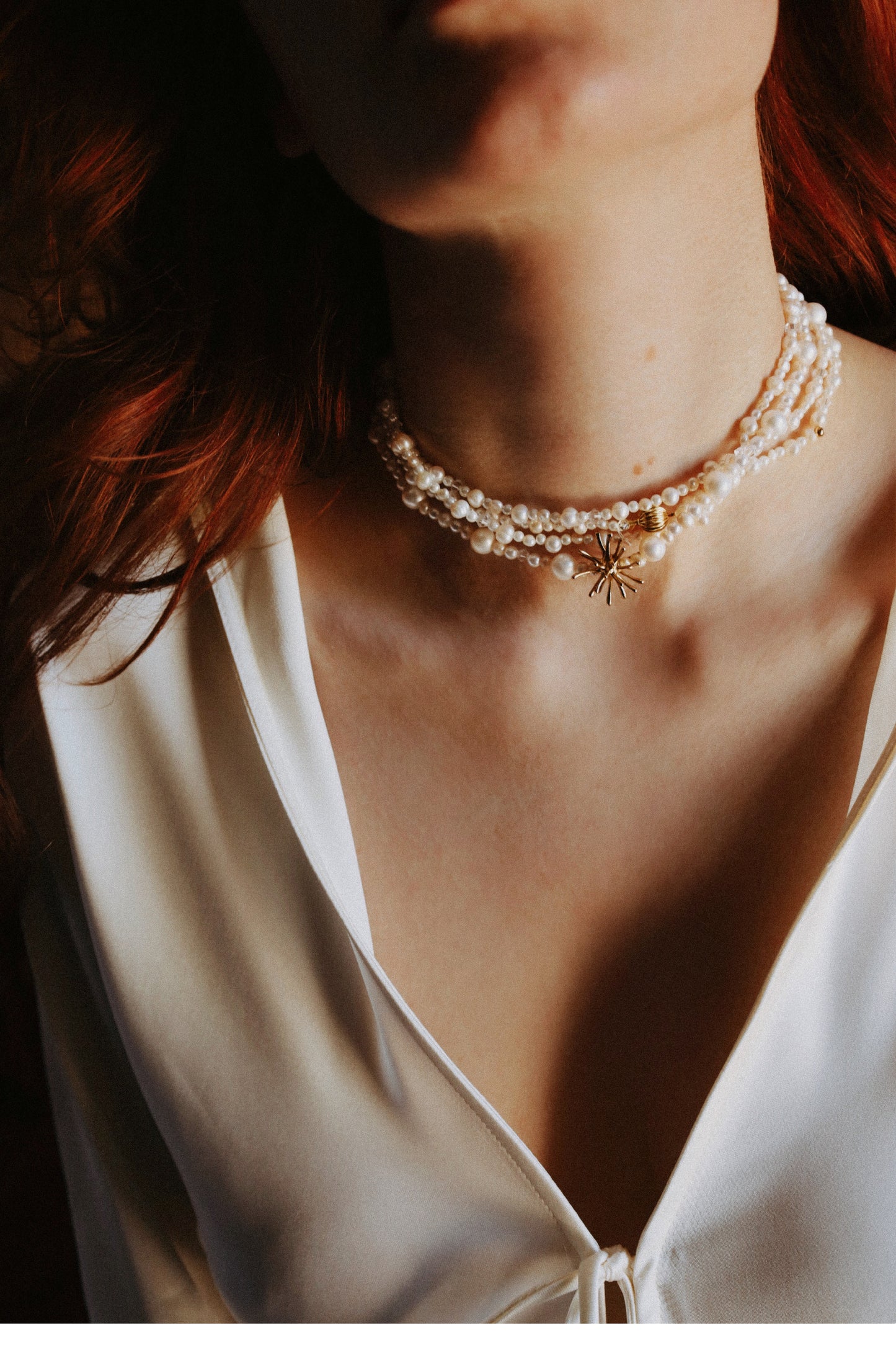…Long long long coral necklace…